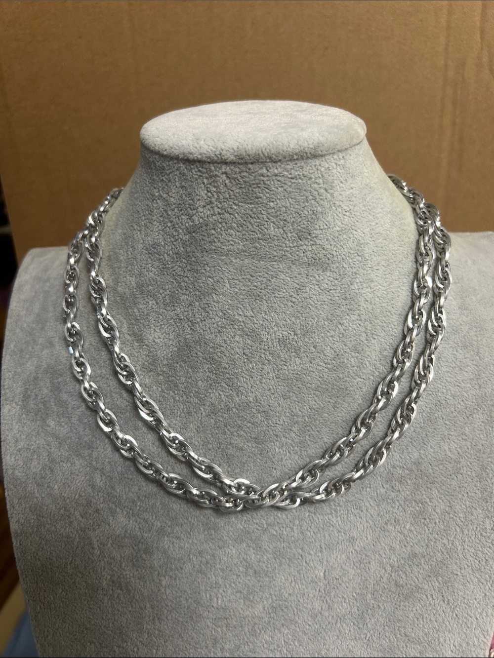 Sarah Coventry Silvertone Twisted Rope Necklace - light weight